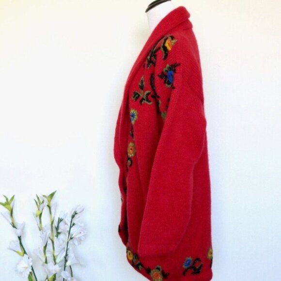 NEW! Vintage Cervelle Wool Blend Chunky Sweater Cardigan Embroidery Red SZ M - Picture 2 of 6